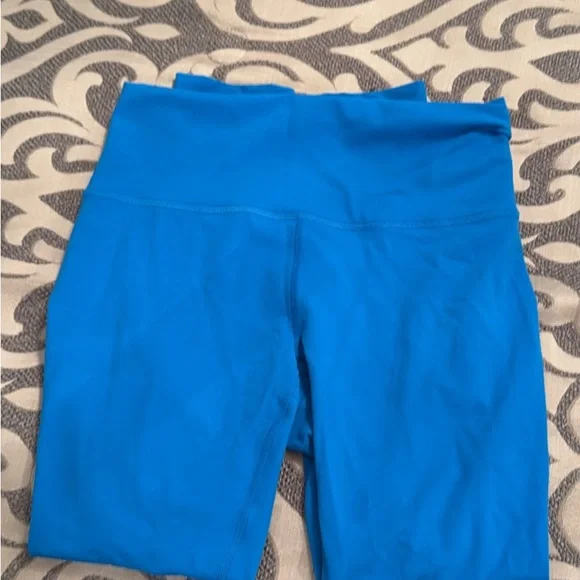 lululemon athletica Blue Leggings with Pink Logo - Picture 2 of 2